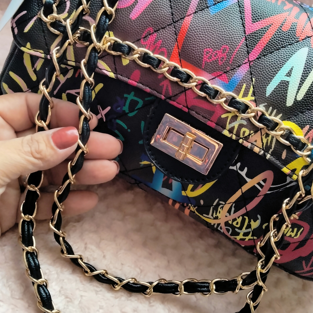 Colorful Graffiti Chain Shoulder Bag